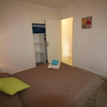 Global Immo 4073 El Corsario Apartment Roses